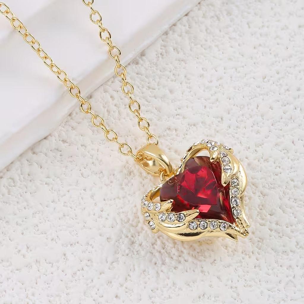 Halskette mit Rubin Herz Engel | Gold