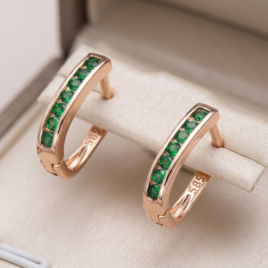 Ohrringe aus Smaragd und Diamant in Gold