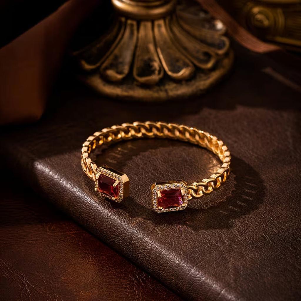 Veloria Rubin offenes Armband | Gold