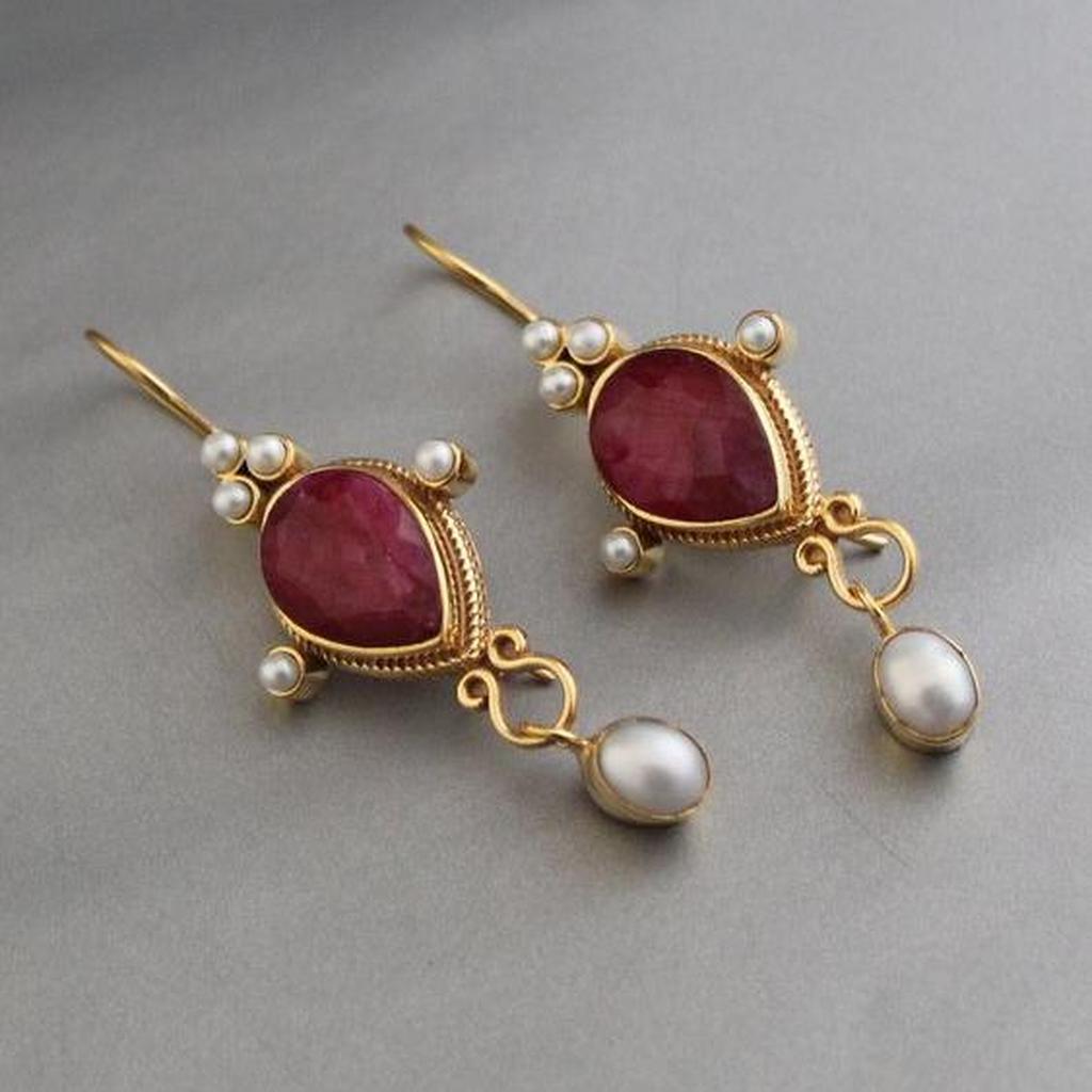 Vintage-Ohrringe mit Rubin und Margarite